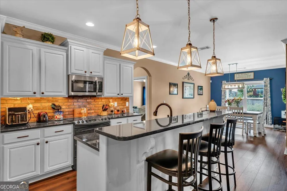 113 Bridgeway DR Warner Robins, GA 31088