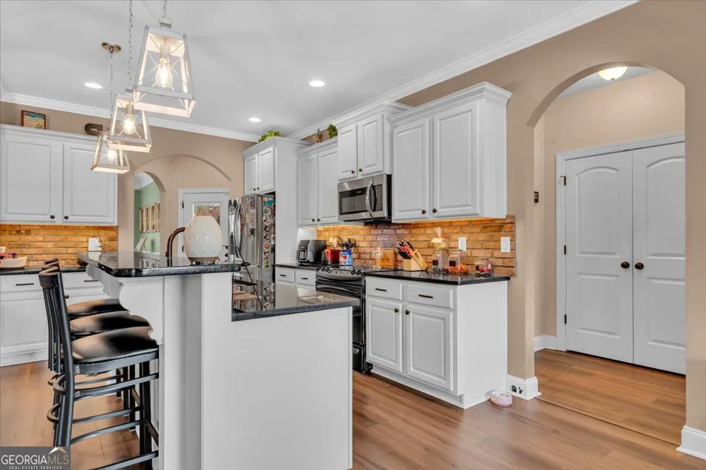 113 Bridgeway DR Warner Robins, GA 31088