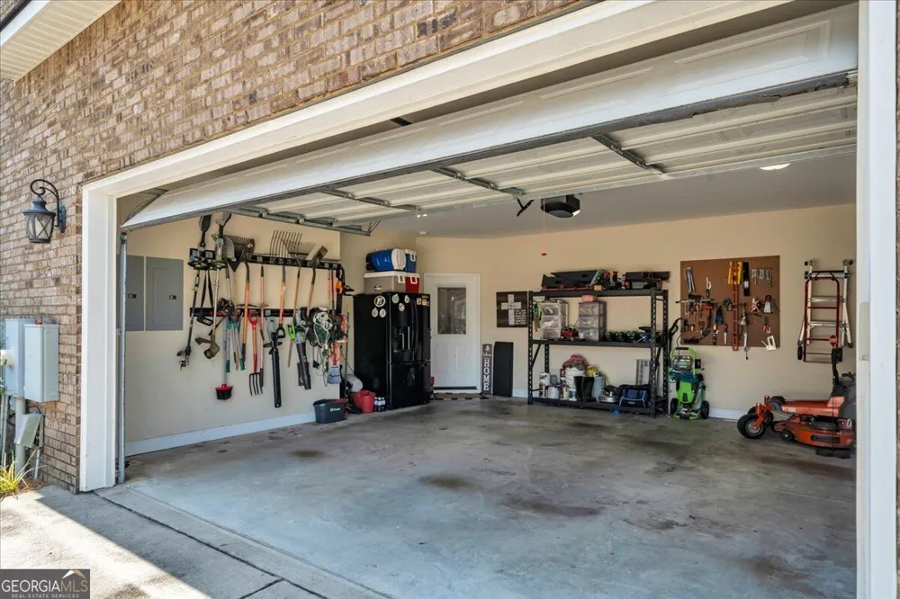 113 Bridgeway DR Warner Robins, GA 31088
