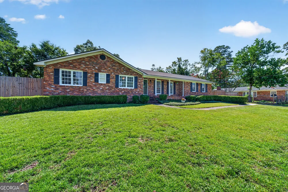 1461 Marlowe DR Macon, GA 31210
