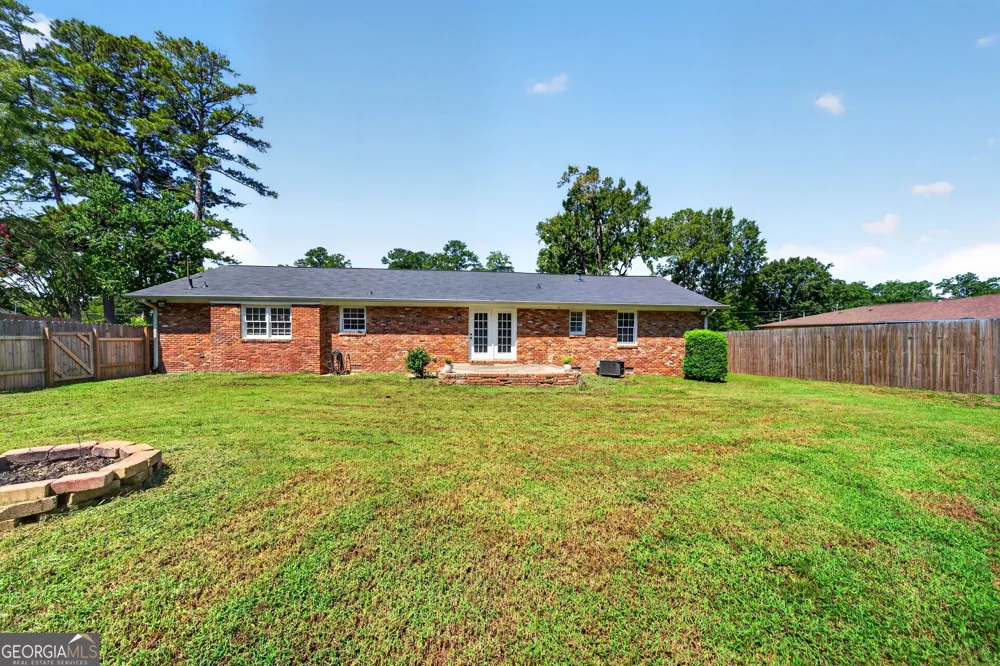 1461 Marlowe DR Macon, GA 31210