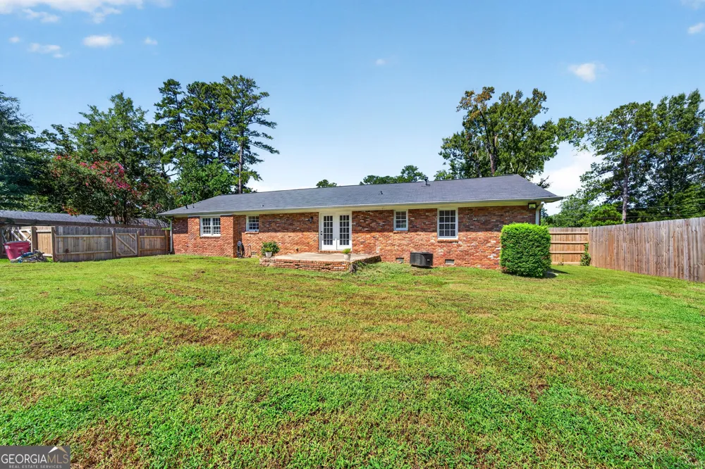 1461 Marlowe DR Macon, GA 31210
