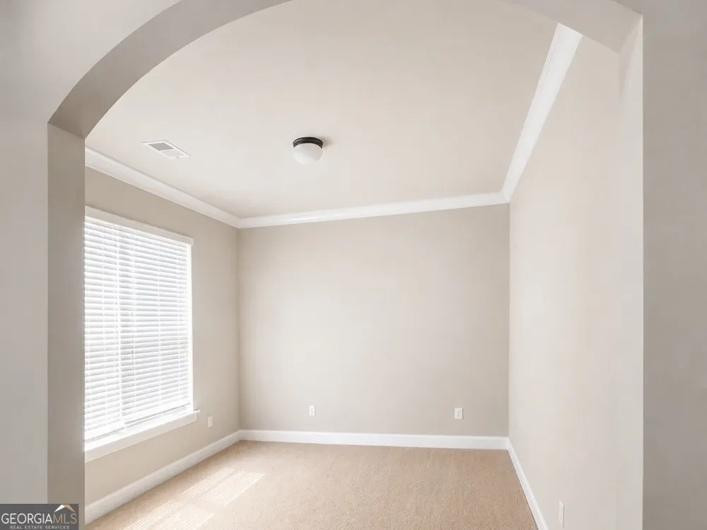 835 Lorrimont LN Fairburn, GA 30213