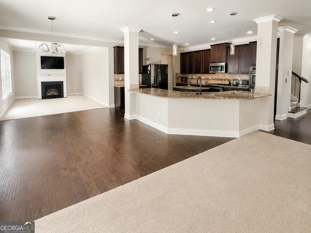 835 Lorrimont LN Fairburn, GA 30213