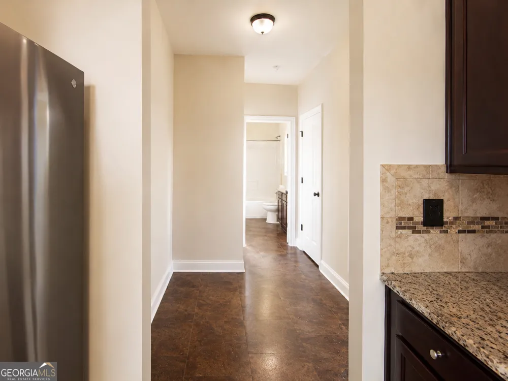 835 Lorrimont LN Fairburn, GA 30213