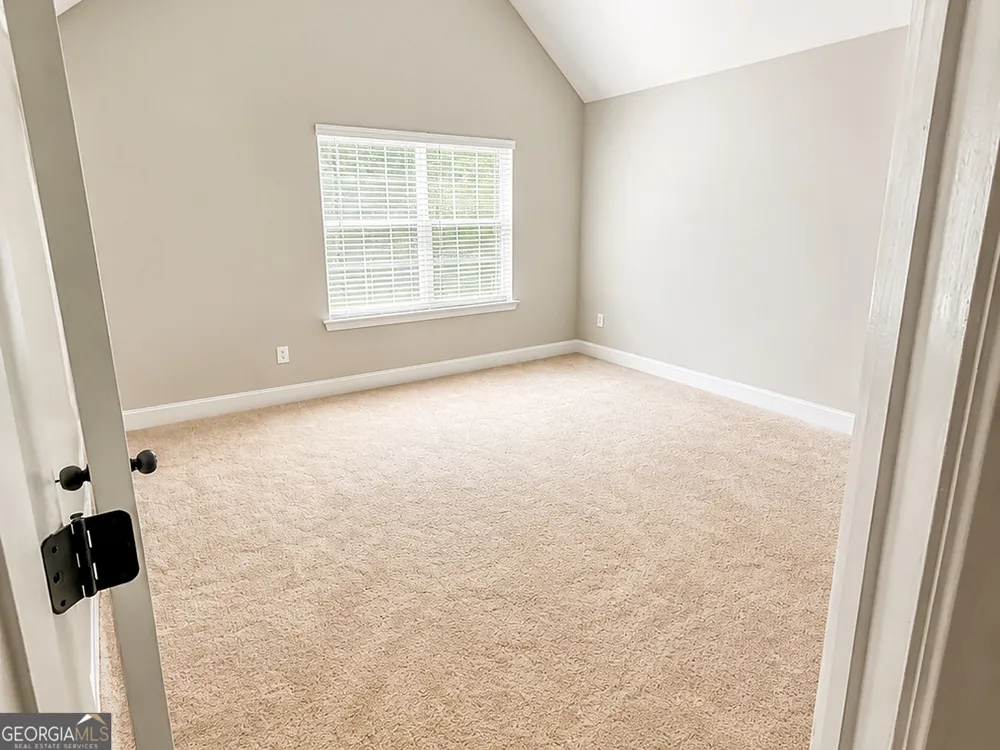 835 Lorrimont LN Fairburn, GA 30213