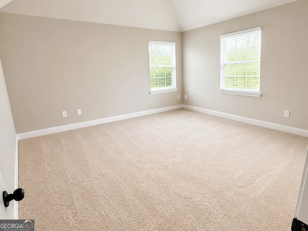 835 Lorrimont LN Fairburn, GA 30213
