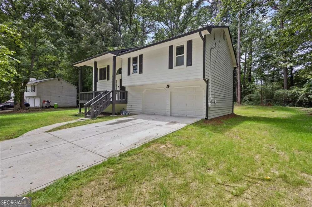2152 Cedar Creek LN Lithia Springs, GA 30122