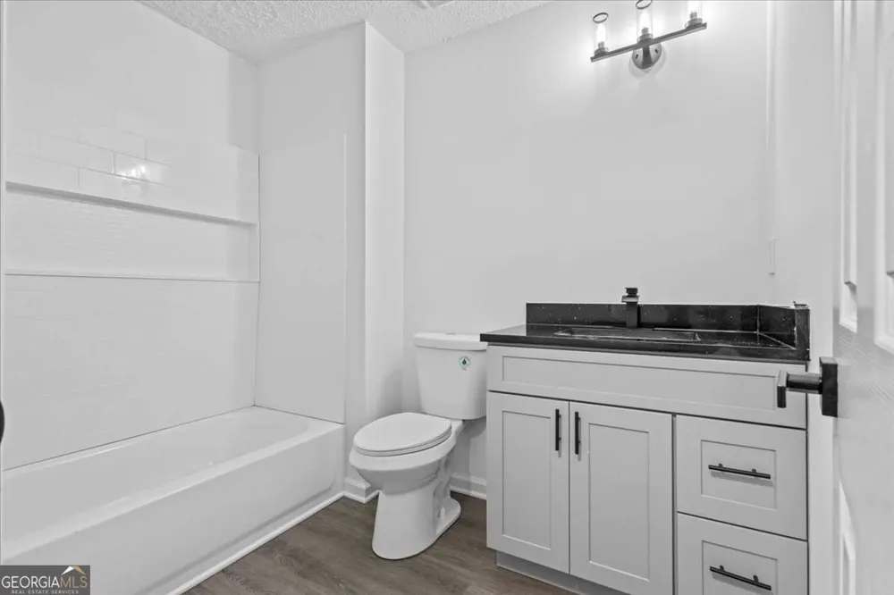 2152 Cedar Creek LN Lithia Springs, GA 30122