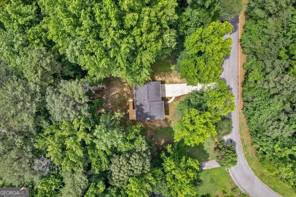 2152 Cedar Creek LN Lithia Springs, GA 30122