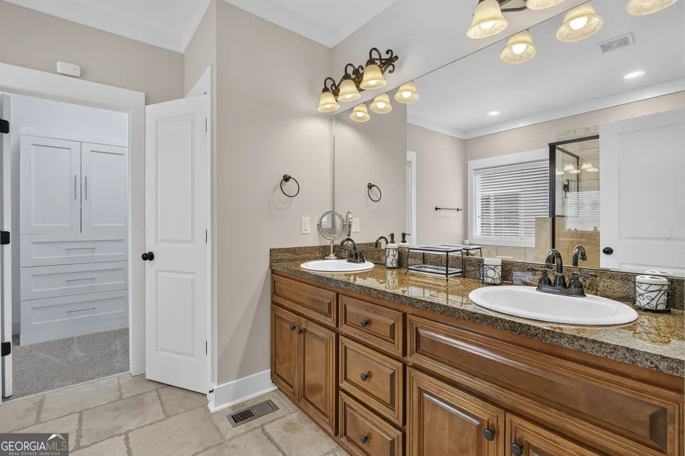 356 Carillon LN Macon, GA 31210
