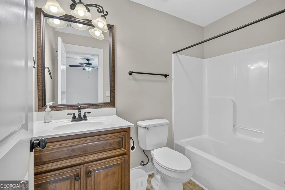 356 Carillon LN Macon, GA 31210