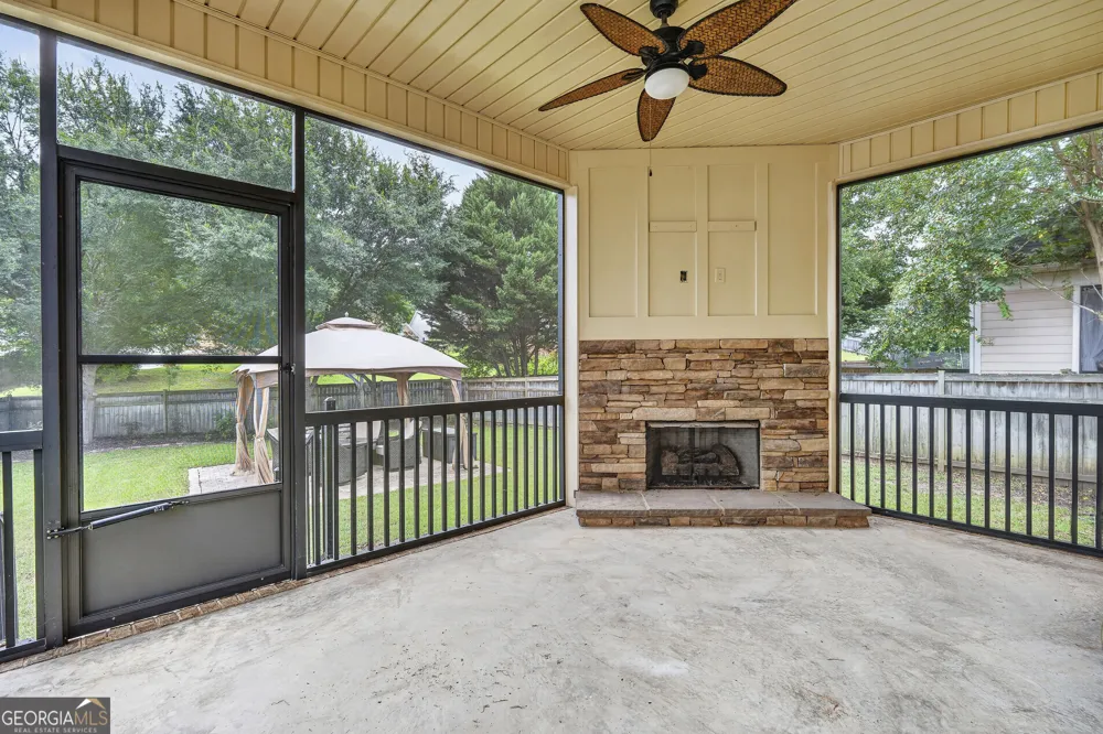 356 Carillon LN Macon, GA 31210