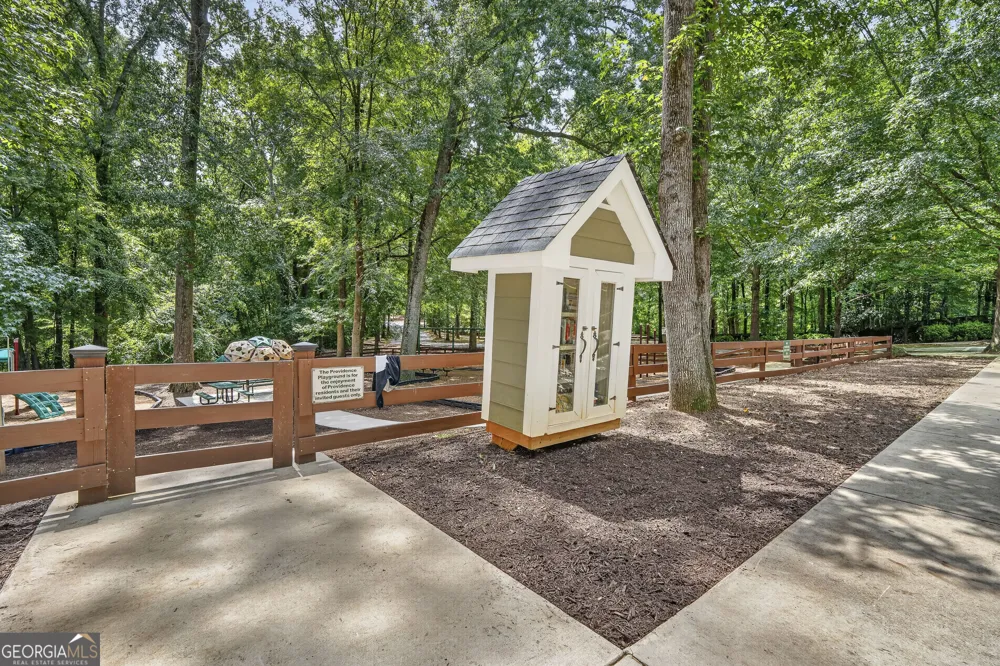 356 Carillon LN Macon, GA 31210