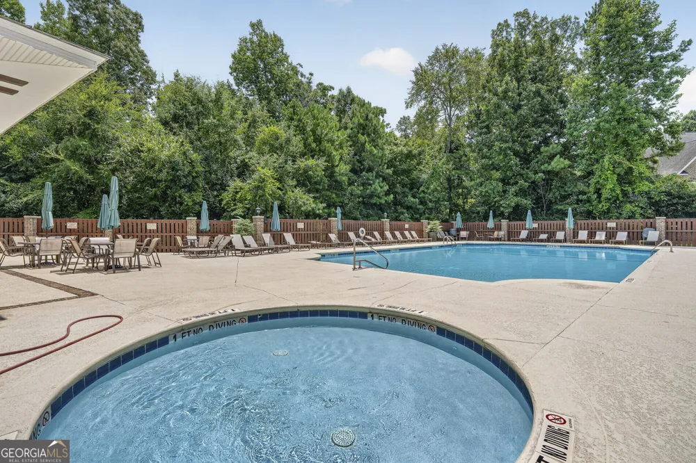 356 Carillon LN Macon, GA 31210