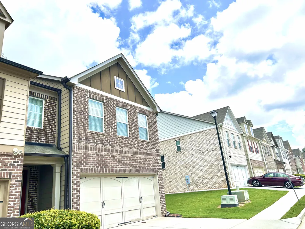 3255 Clear View DR Snellville, GA 30078