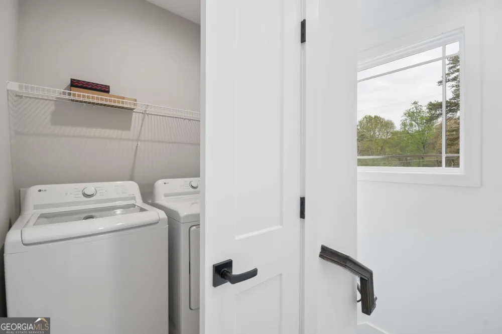 1105 Adam CIR Roswell, GA 30076