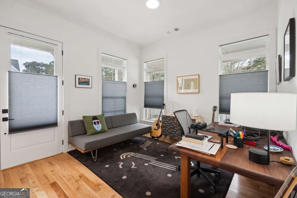 1105 Adam CIR Roswell, GA 30076