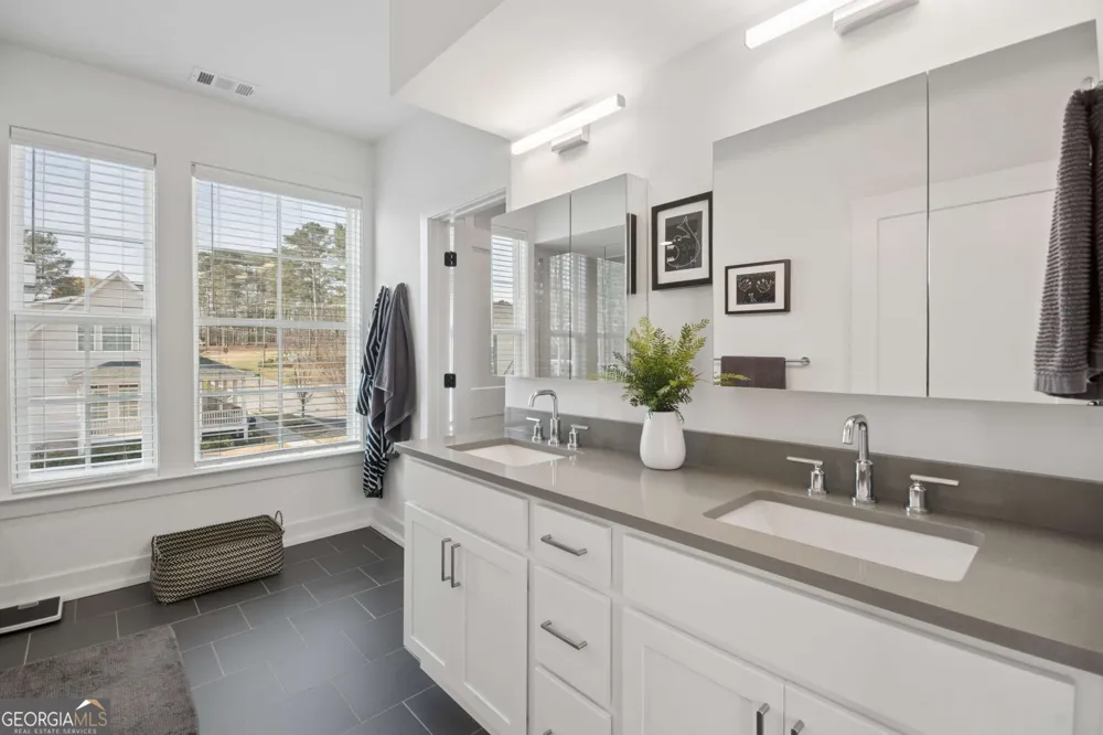 1105 Adam CIR Roswell, GA 30076