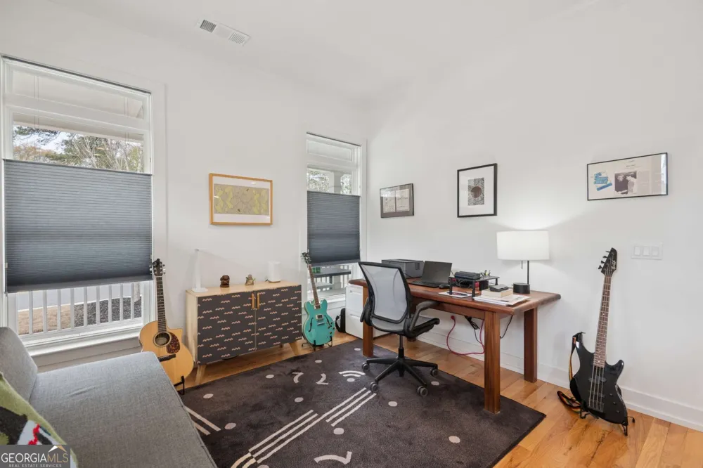 1105 Adam CIR Roswell, GA 30076