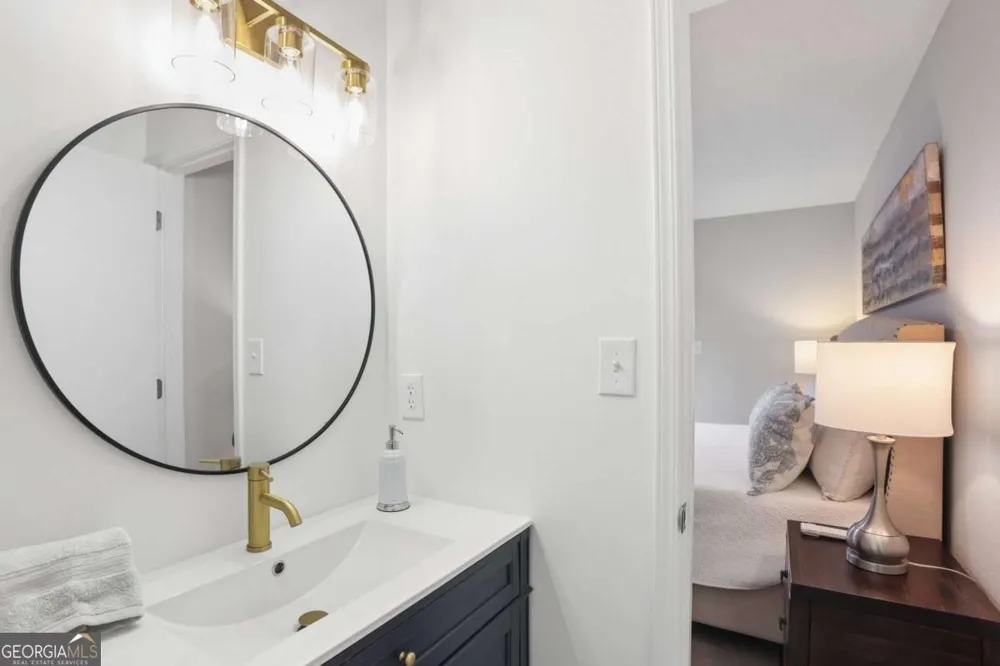 3042 Steeplechase Alpharetta, GA 30004