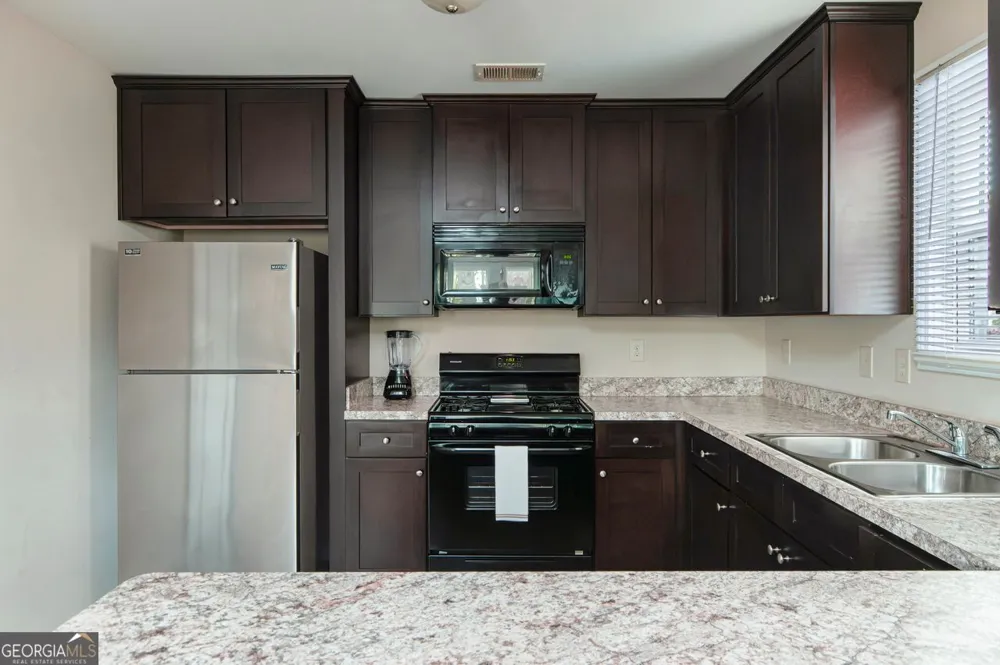 617 Arrowhead DR Dallas, GA 30132