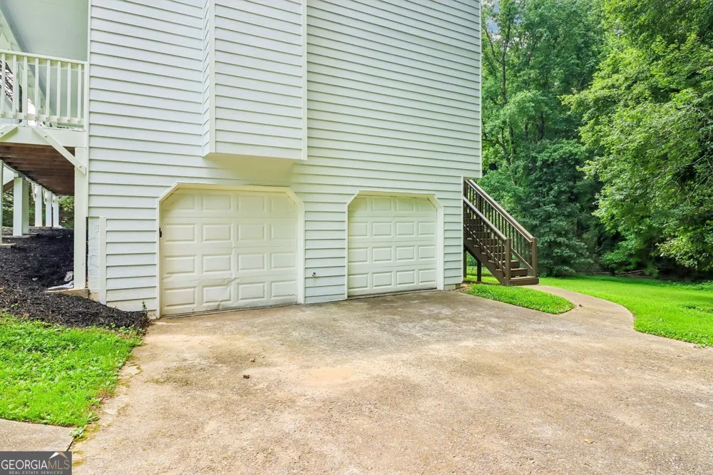 179 Graison LN Dallas, GA 30157
