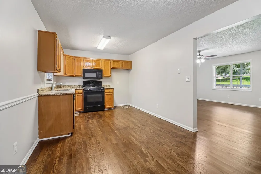 179 Graison LN Dallas, GA 30157