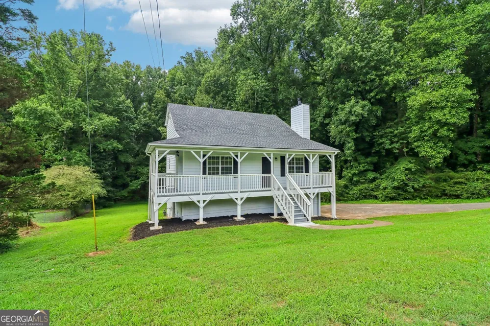 179 Graison LN Dallas, GA 30157