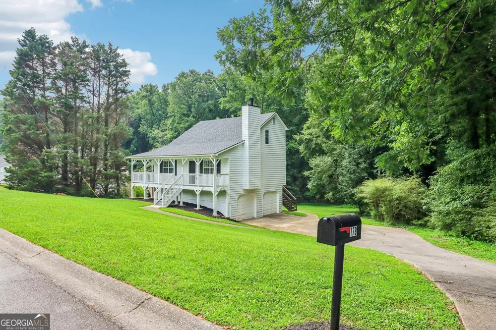 179 Graison LN Dallas, GA 30157