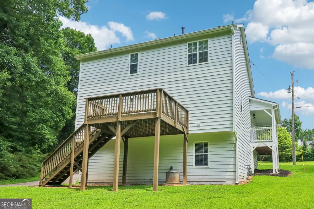 179 Graison LN Dallas, GA 30157