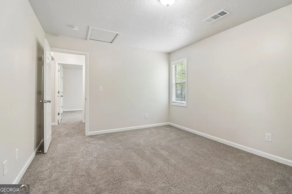 179 Graison LN Dallas, GA 30157