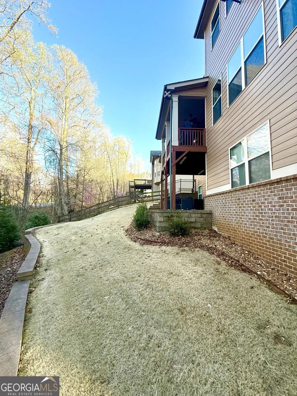 1521 Ashbury Park DR Hoschton, GA 30548