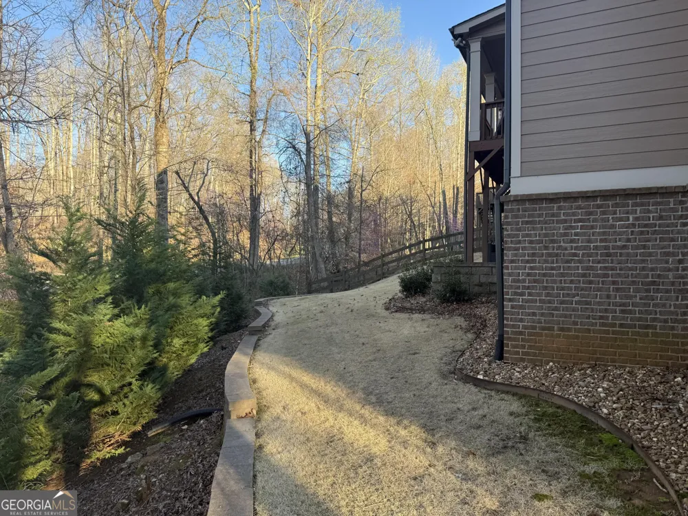 1521 Ashbury Park DR Hoschton, GA 30548