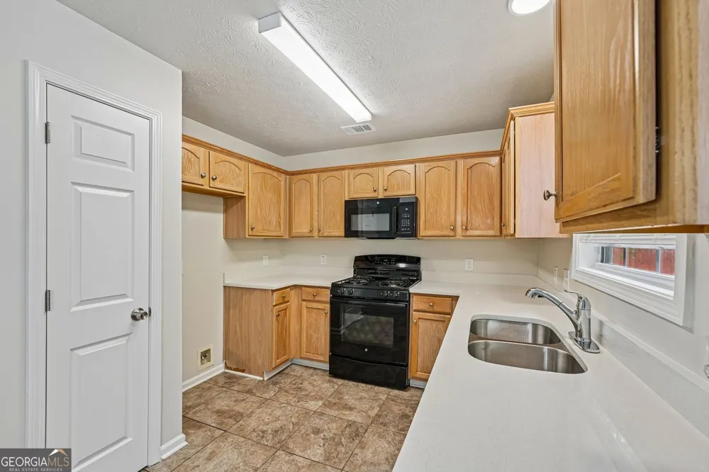 307 Providence RD Dallas, GA 30157