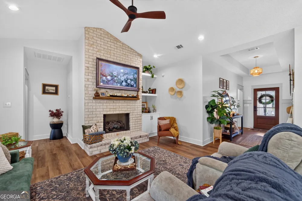 1455 Ridgewood DR Blackshear, GA 31516