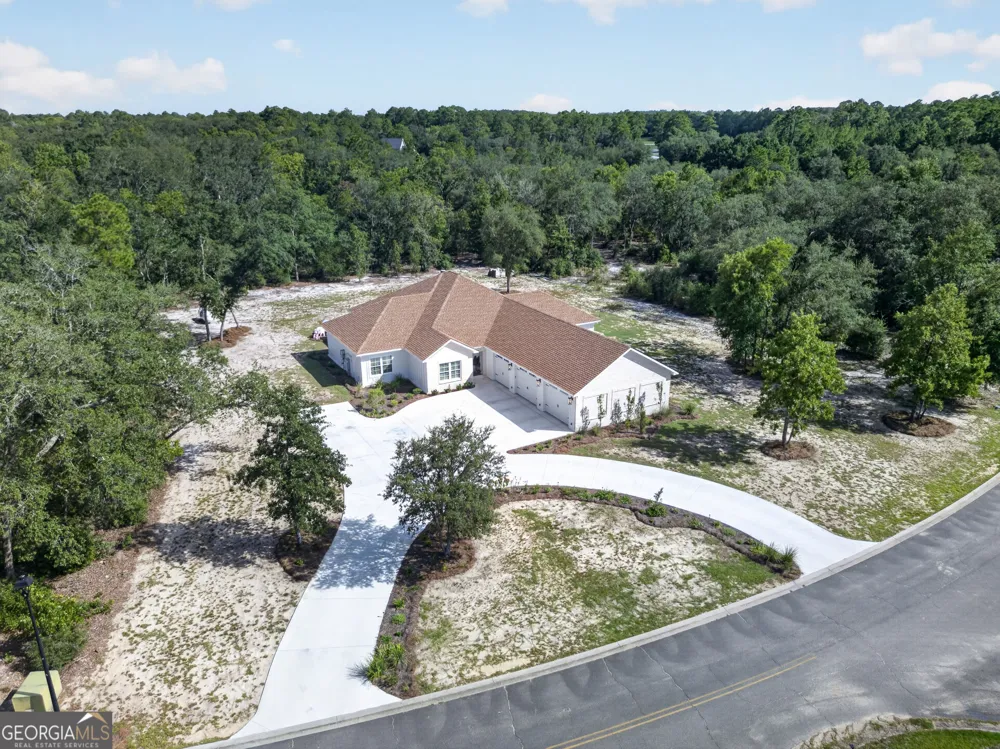 1455 Ridgewood DR Blackshear, GA 31516
