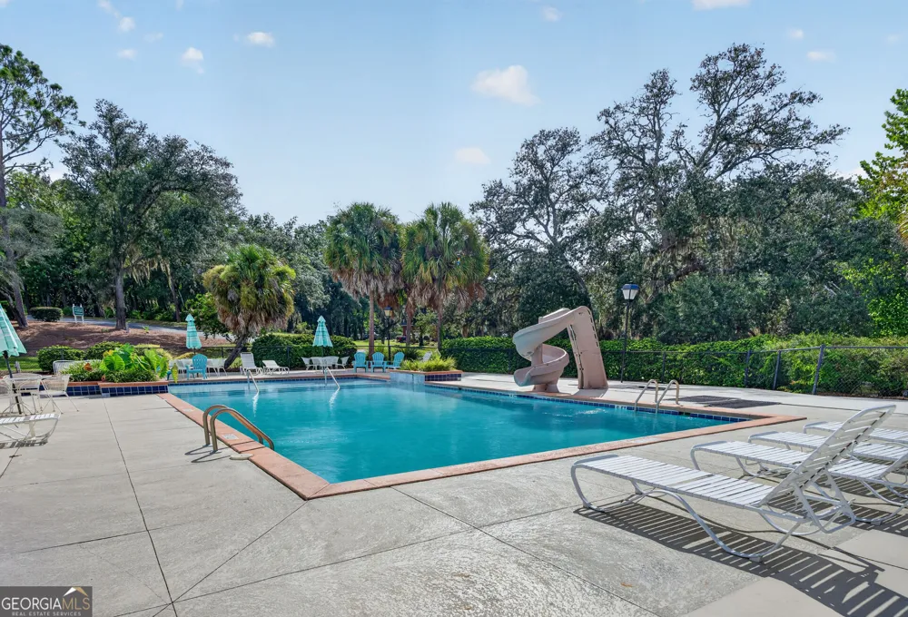 1455 Ridgewood DR Blackshear, GA 31516