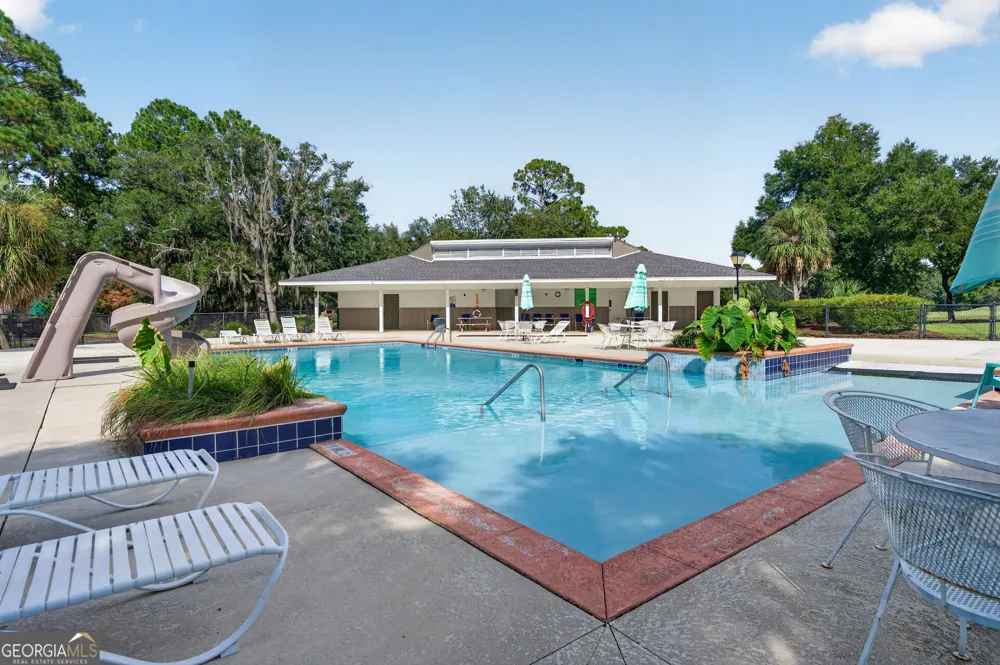 1455 Ridgewood DR Blackshear, GA 31516