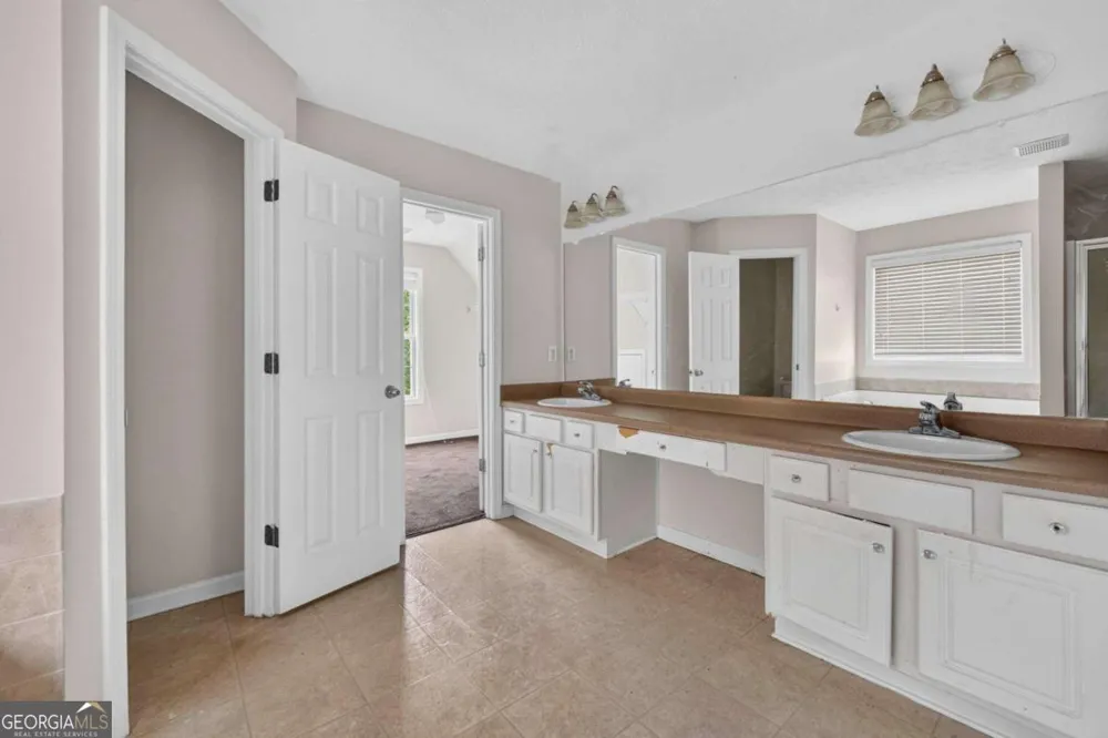 3410 Garden Mist CIR Auburn, GA 30011