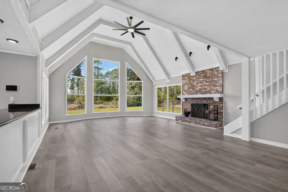 211 Tideland DR Midway, GA 31320