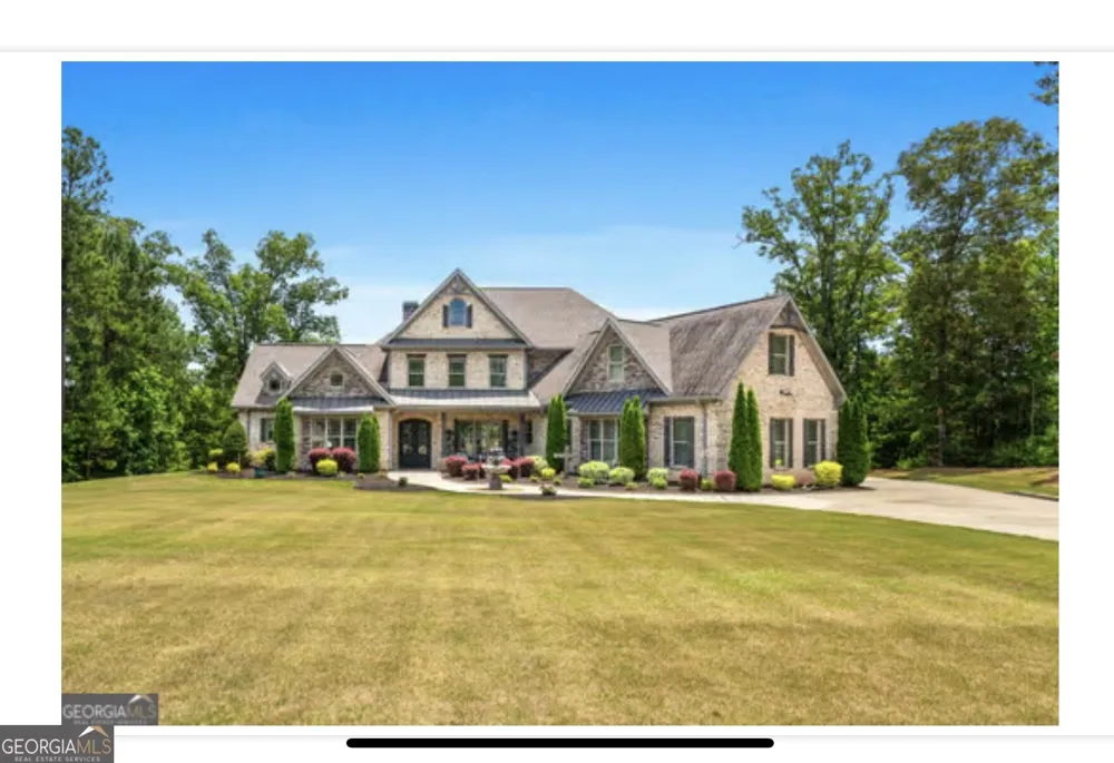 109 River Shoals Dr Forsyth, GA 31029