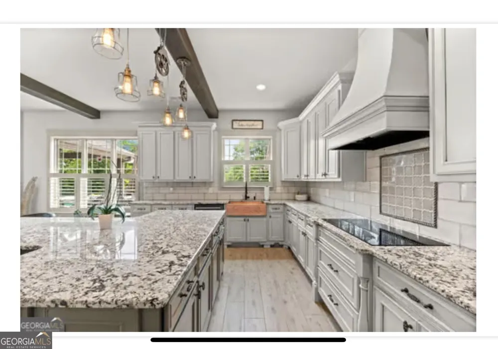 109 River Shoals Dr Forsyth, GA 31029