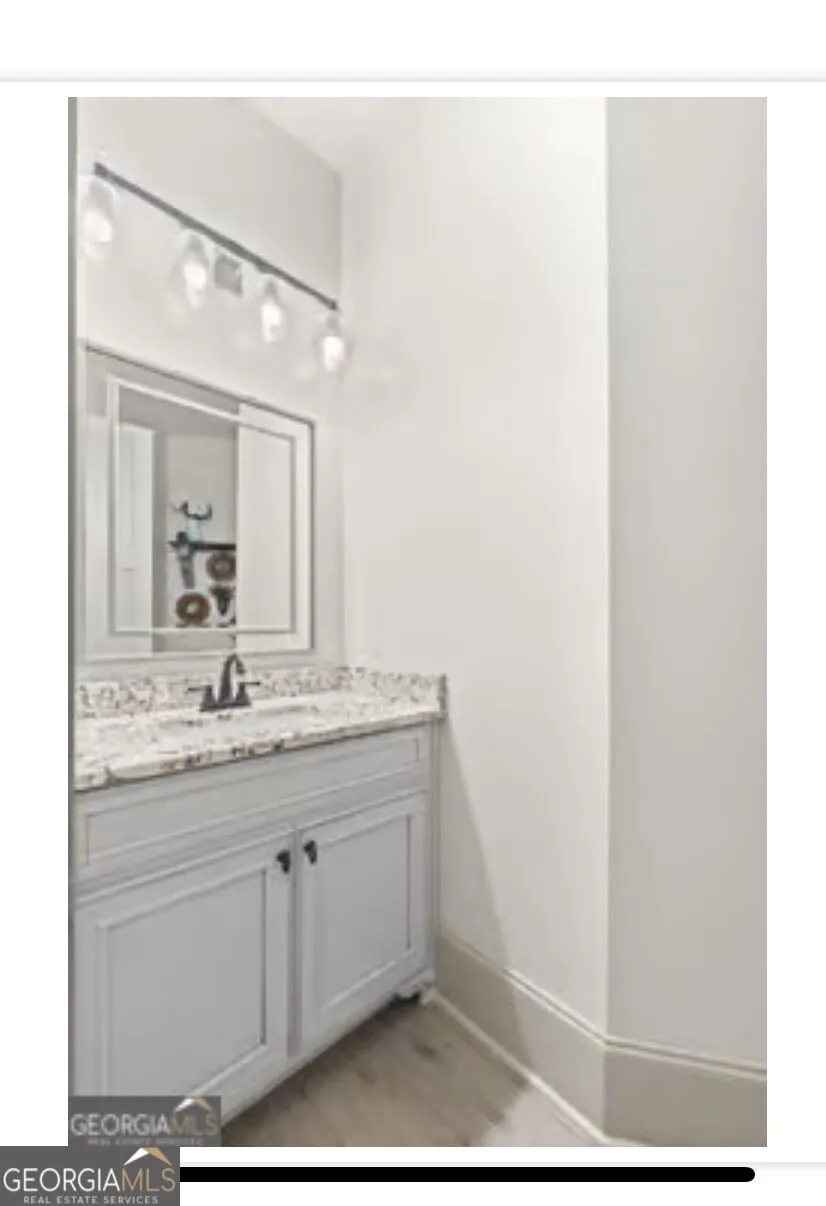 109 River Shoals Dr Forsyth, GA 31029