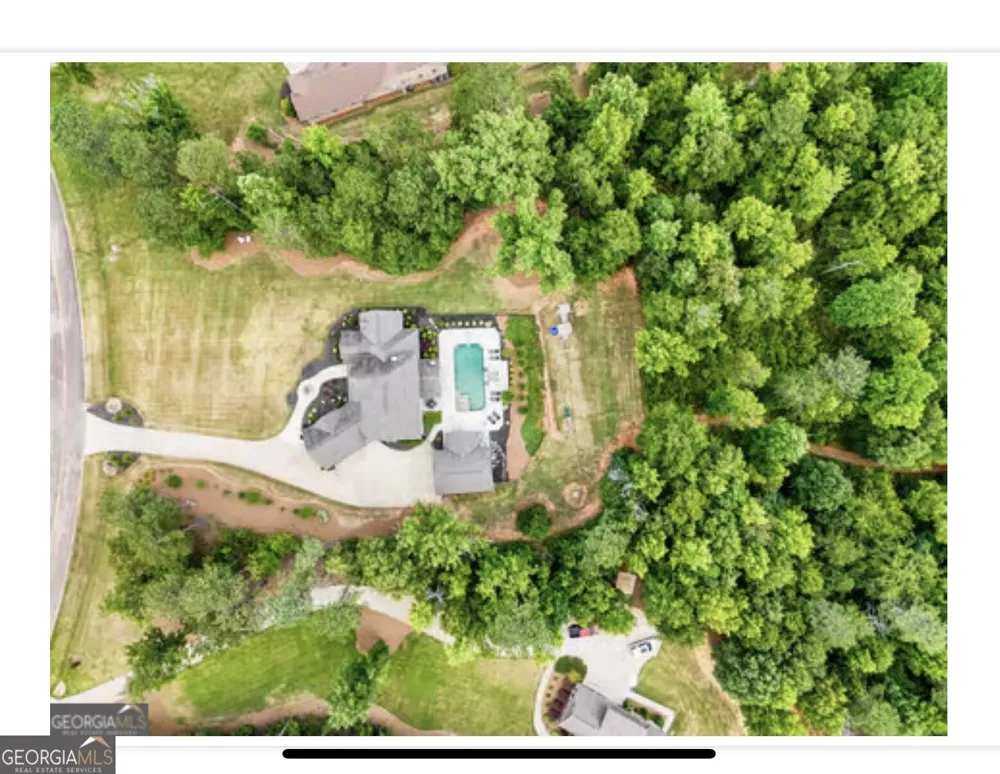 109 River Shoals Dr Forsyth, GA 31029