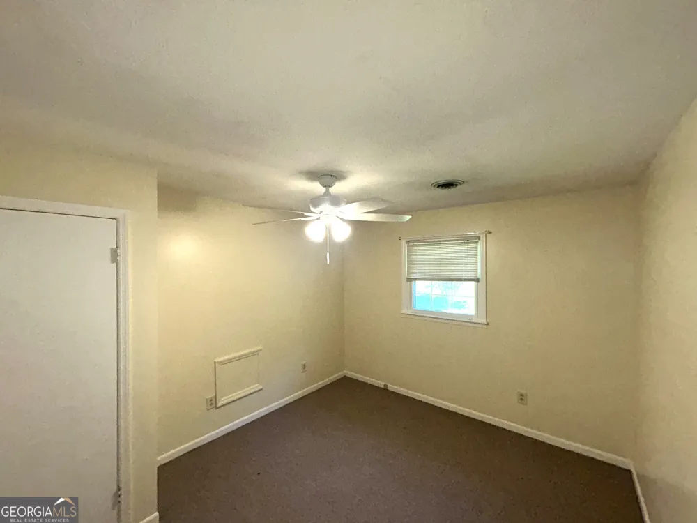 205 22 W HWY Milledgeville, GA 31061