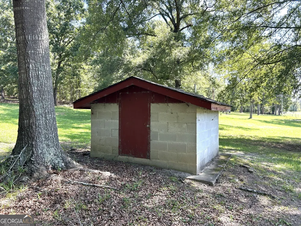 205 22 W HWY Milledgeville, GA 31061