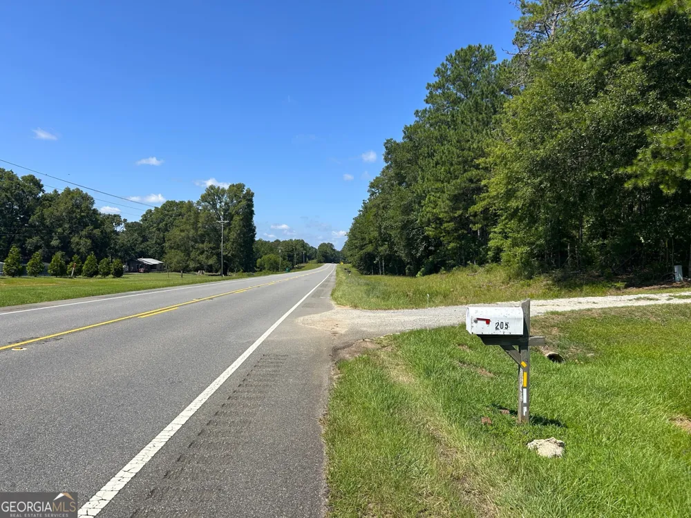 205 22 W HWY Milledgeville, GA 31061