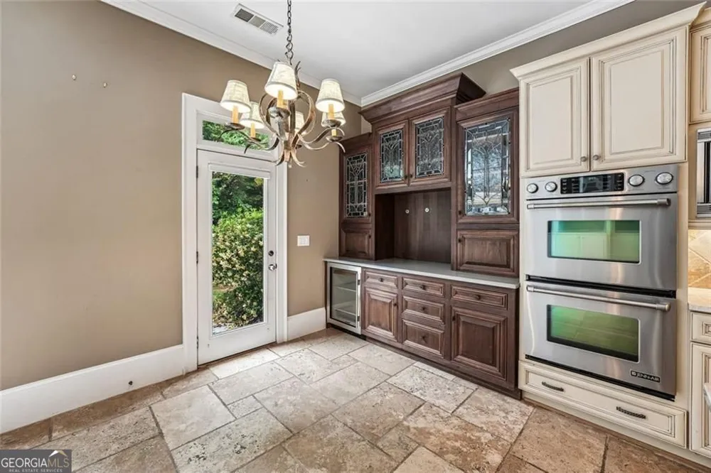 3016 Haynes CV Alpharetta, GA 30022