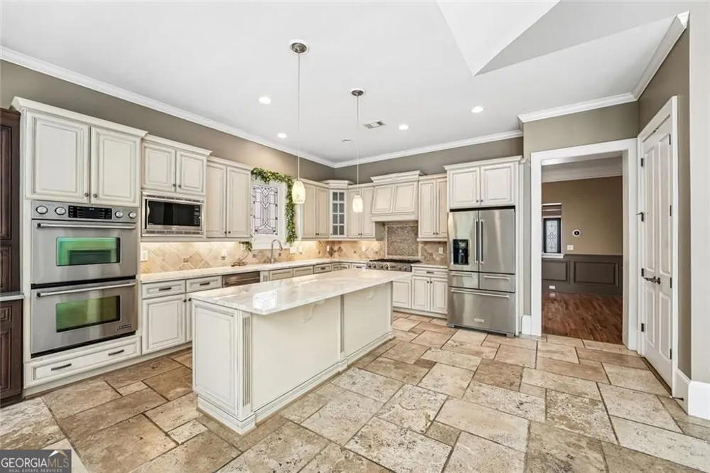 3016 Haynes CV Alpharetta, GA 30022